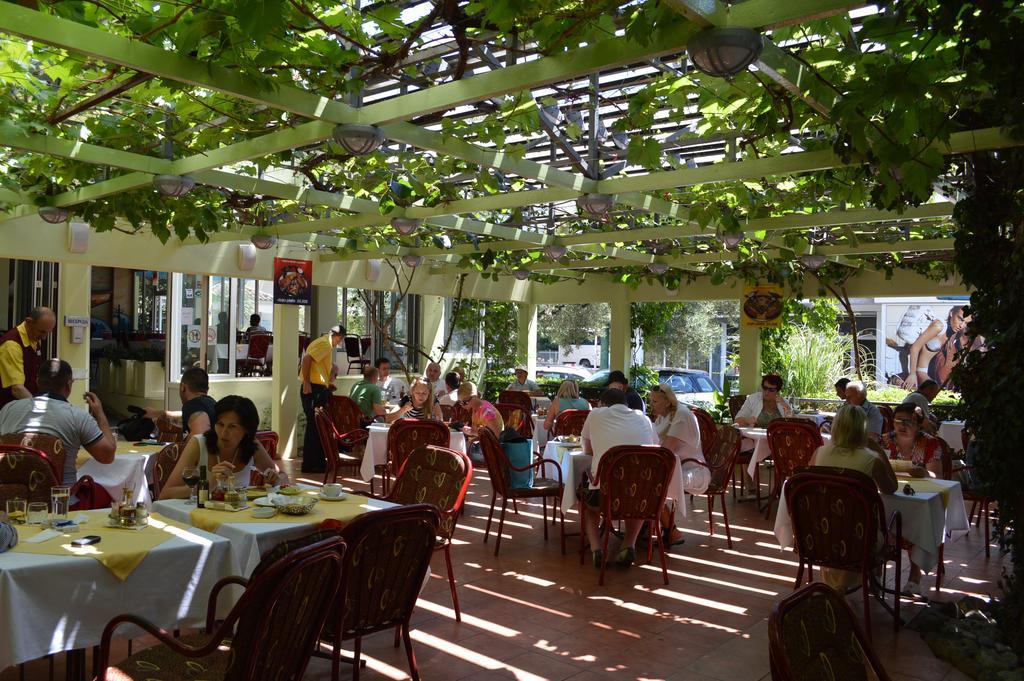 Hotel Kangaroo Budva Ngoại thất bức ảnh