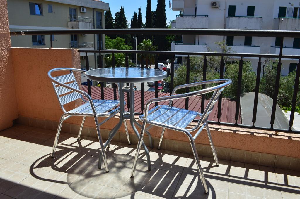 Hotel Kangaroo Budva Ngoại thất bức ảnh