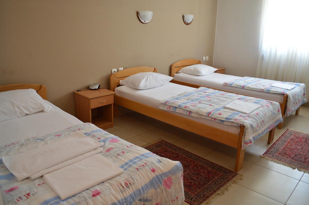 Hotel Kangaroo Budva Ngoại thất bức ảnh