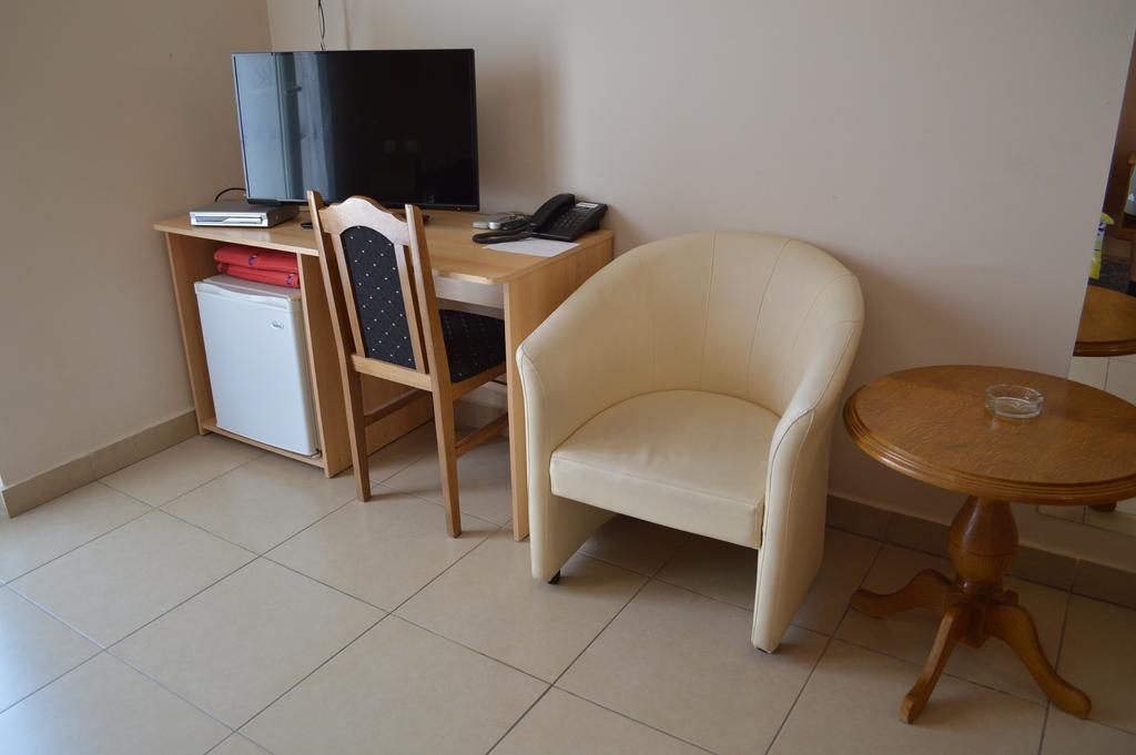 Hotel Kangaroo Budva Ngoại thất bức ảnh