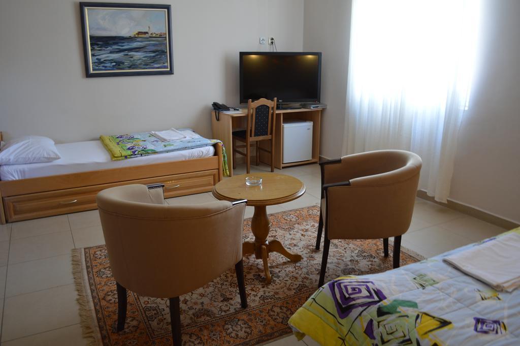 Hotel Kangaroo Budva Ngoại thất bức ảnh