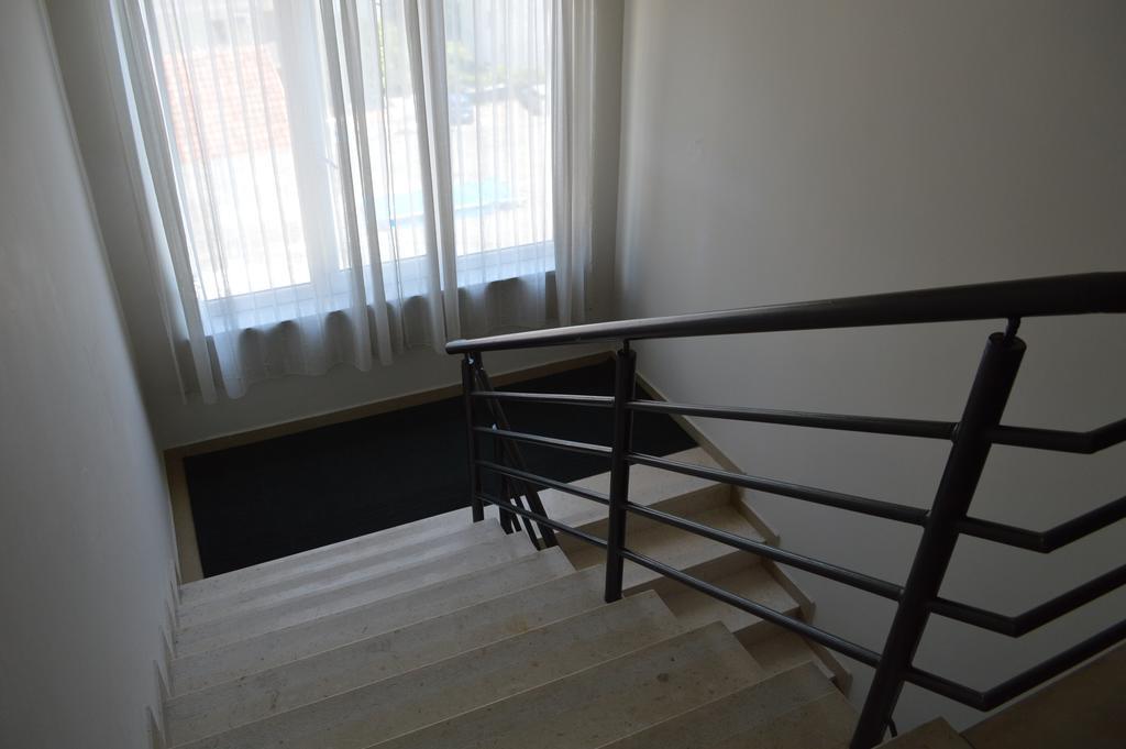 Hotel Kangaroo Budva Ngoại thất bức ảnh