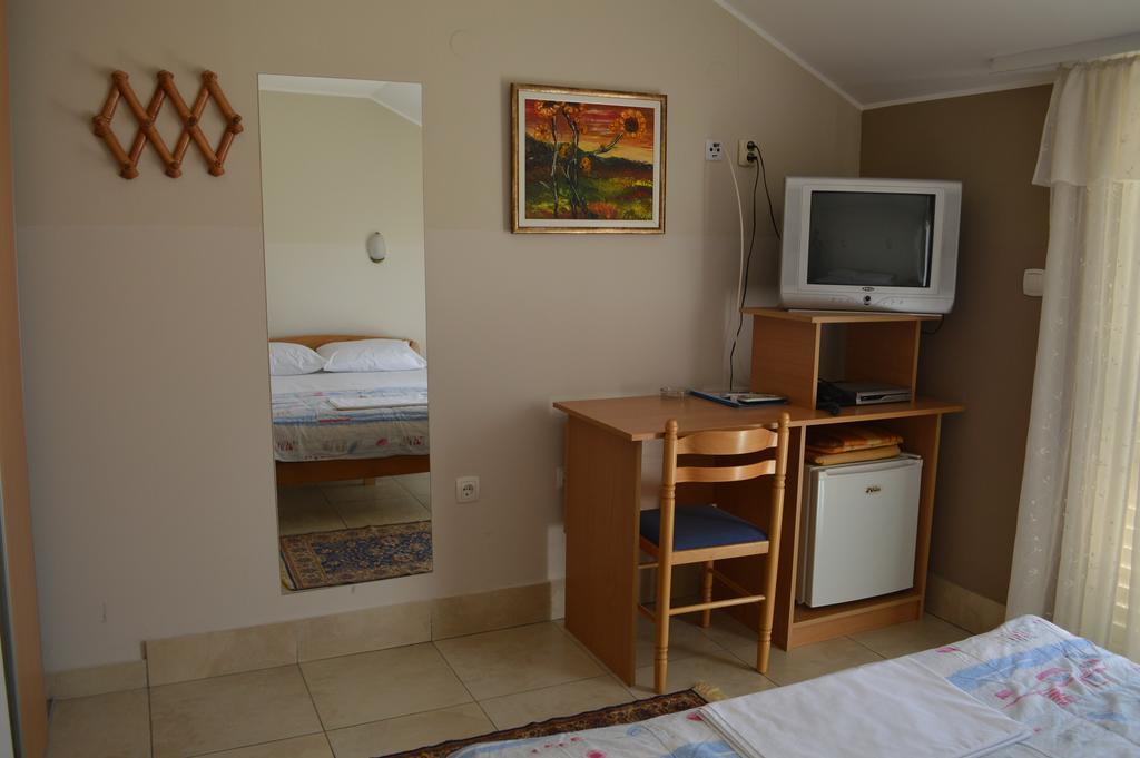 Hotel Kangaroo Budva Ngoại thất bức ảnh