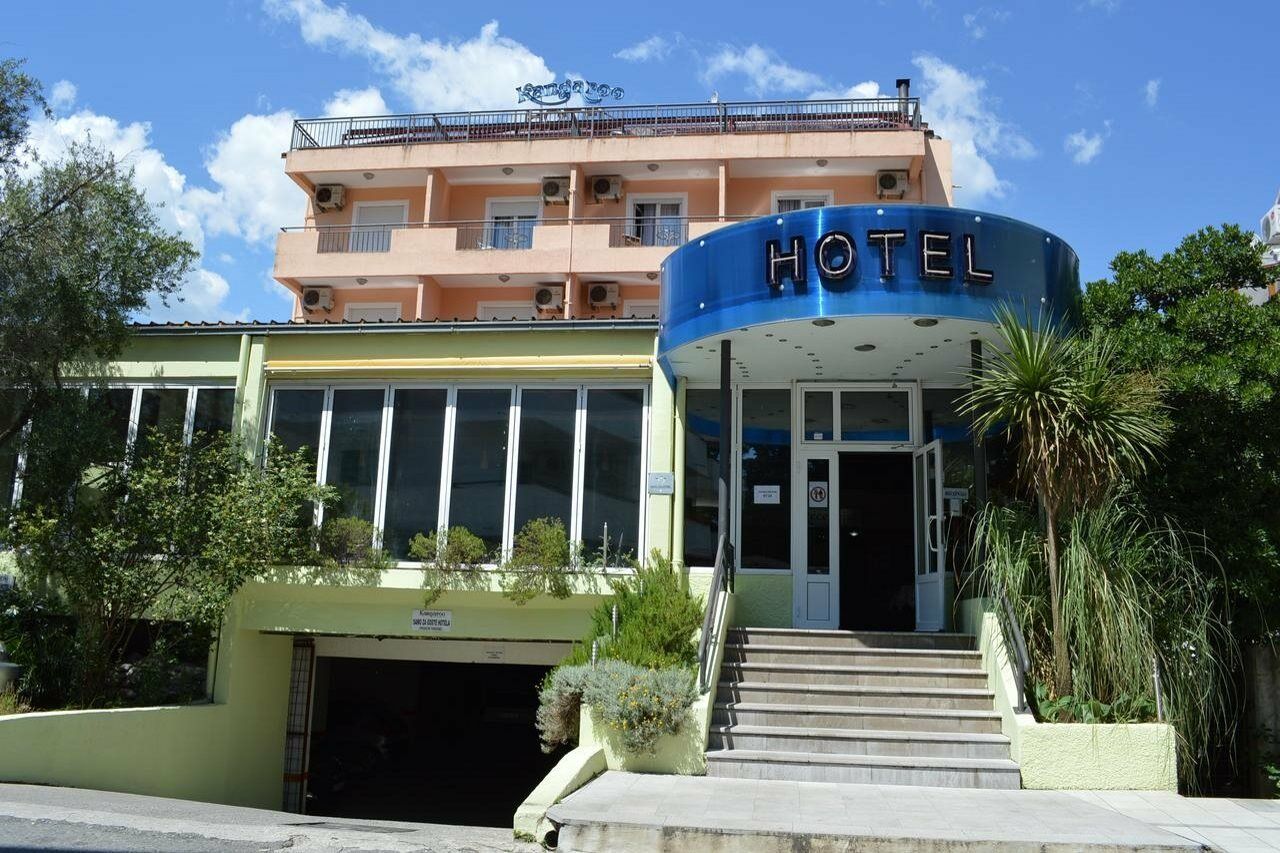 Hotel Kangaroo Budva Ngoại thất bức ảnh